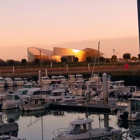 Apartman Vue Sur Le Port, Juno Beach, A Pied *